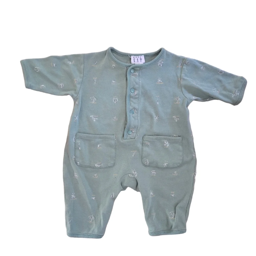 Vintage Y2K Baby Gap sage green long sleeved romper bodysuit